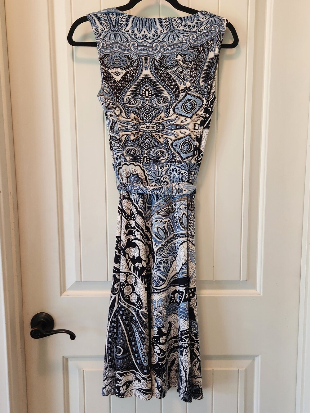 Charter Club A-line Sleeveless Blue & White Paisley Midi Dress, GUC, Size PP - Picture 4 of 7